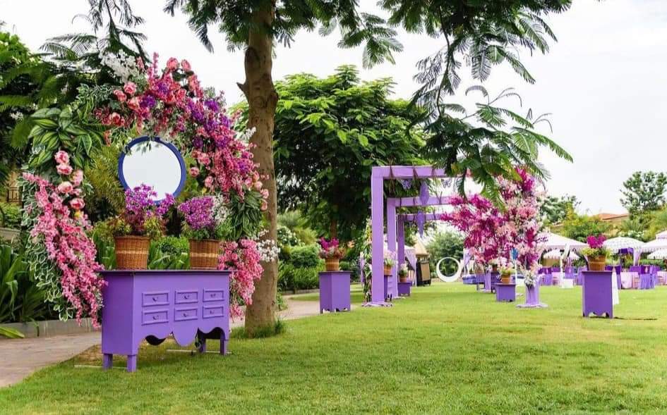 Open Garden Wedding by Dreamlinevacattion